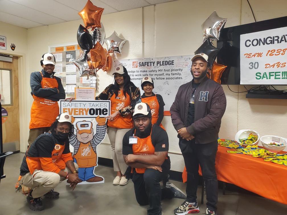 Thank you Infocus Team for keeping us safe here at 1️⃣2️⃣3️⃣8️⃣ and driving the Safety Takes Everyone message everyday! 💪🏽. #SafetyTakesEveryone