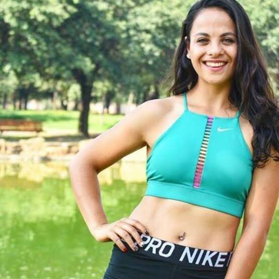 ferito13's tweet photo. Liliana Hernández #TripleJumper ganándole a todas las mujeres rojas!
Ella solita sacando la casta por su equipo #Contendientes
Hermosa pitufa 💙💙💙
#MiércolesColosal https://t.co/YqA6u8cXYA