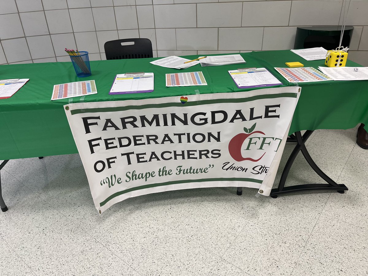 Thank you to the Farmingdale Teacher Center our hardworking FFT Math Specialists, the district admin and BOE for planning, organizing, hosting and participating in the Math Fun Night in Farmingdale. <a href="/FdaleTeachCtr/">Fdale Teacher Center</a>