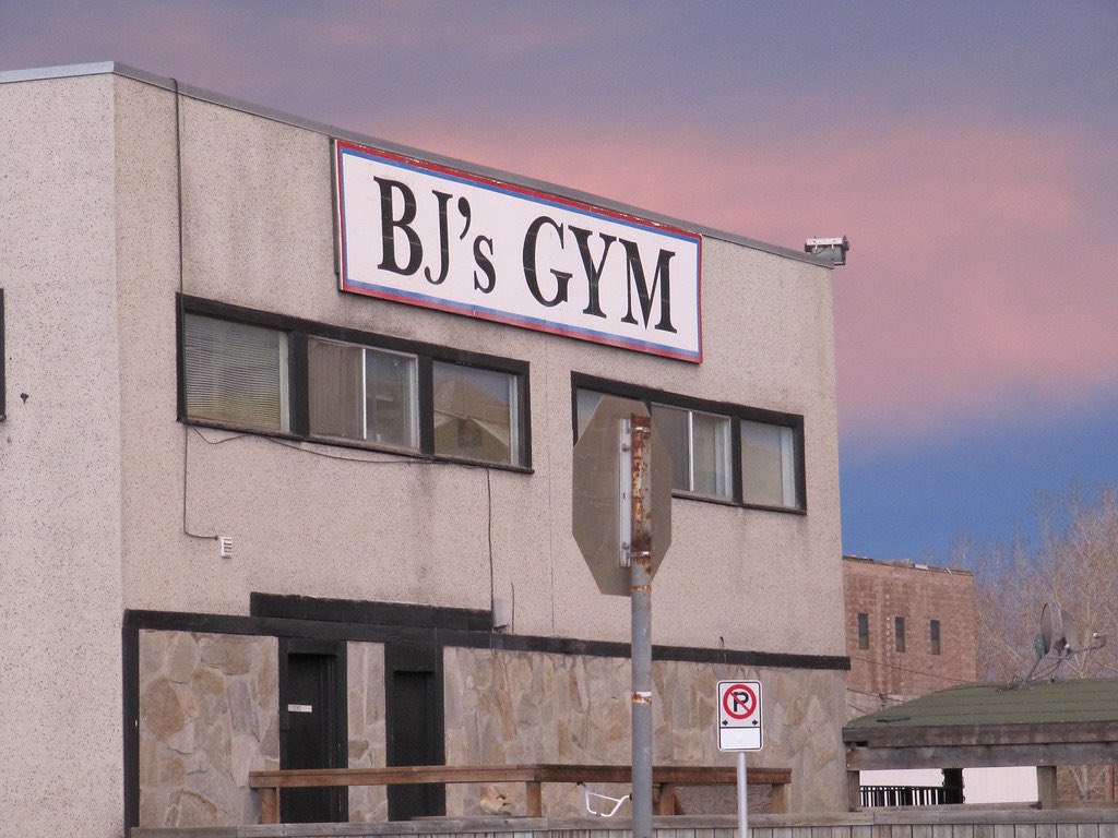 Been busy 👀 what should we 💧🥇| rep THIS 🏙| cofdead.ca 💀 #yyc