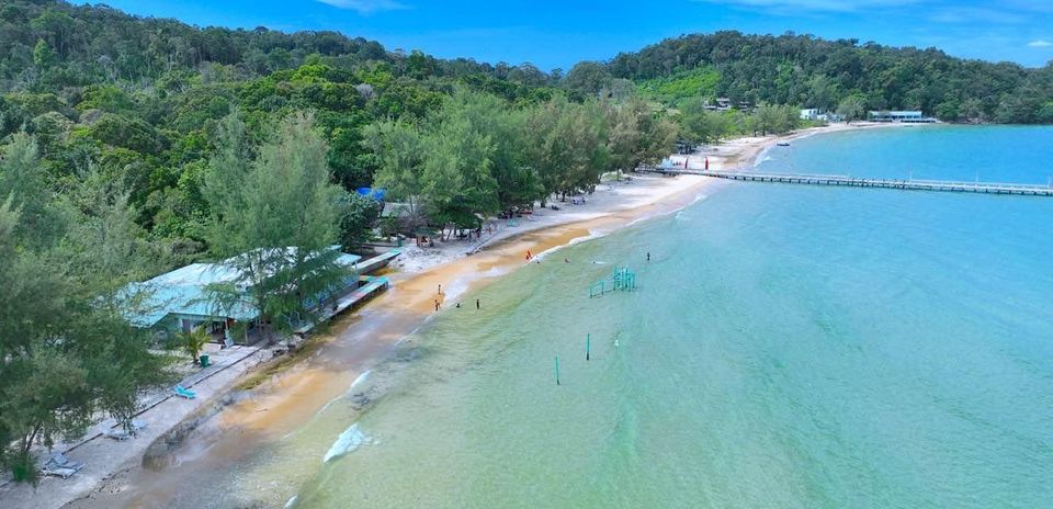 DavidGHenault's tweet photo. Sandy Beach Koh Rong Sanloem https://t.co/4WQFzfUXKr