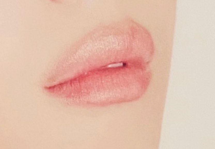 6v6taem718's tweet photo. 태민이 입술 예뻐 https://t.co/7LnaShZ3pM