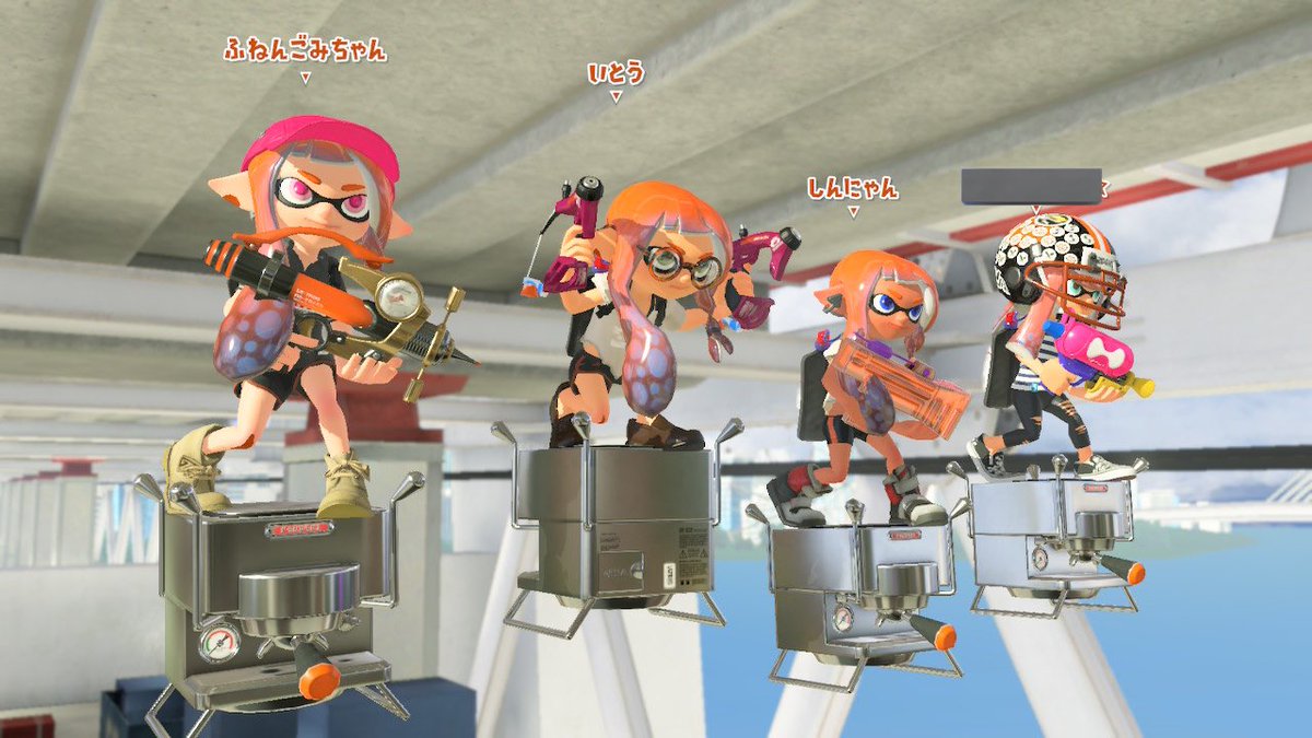 kaaaaolin's tweet image. パパがイカ始めててめちゃ面白かった