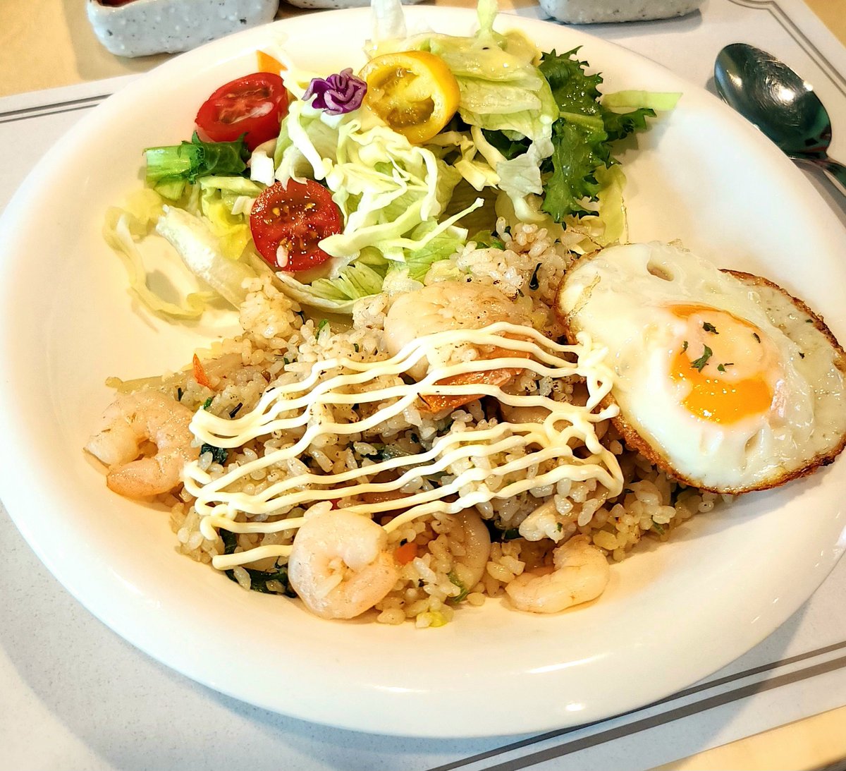 순천맛집 새우필라프가 맛있는 카페 #봄날 #순천드라마세트장맛집
youtube.com/shorts/nc7wdr4…