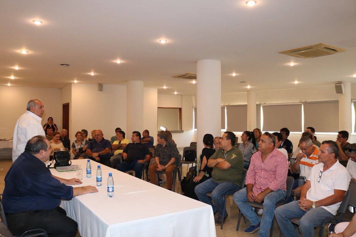 Reunión con los candidatos a Senadores por la Lista 7, Partido UNACE, en la sede del Partido. <a href="/GomezOtano/">Jorge Gomez Otaño</a> @NoeNu2023 <a href="/oviedo_matto/">Jorge Oviedo Matto</a> @noenunezpy <a href="/oscar_marandu/">Oscar H. Acosta C.</a> <a href="/Carlosmperalta/">Carlos Peralta</a> <a href="/gusrecaldepy/">Gustavo Recalde</a> <a href="/fitoca7/">Fito Cabral</a> <a href="/MercedesSNT/">Mercedes Almada</a> <a href="/Francis970AM/">FRANCISCA PEREIRA</a> <a href="/robertoperezpy/">Roberto Pérez</a> <a href="/RocioPereira/">Rocío Pereira Da Costa</a> <a href="/AnibalEspinola1/">Anibal Espinola</a>