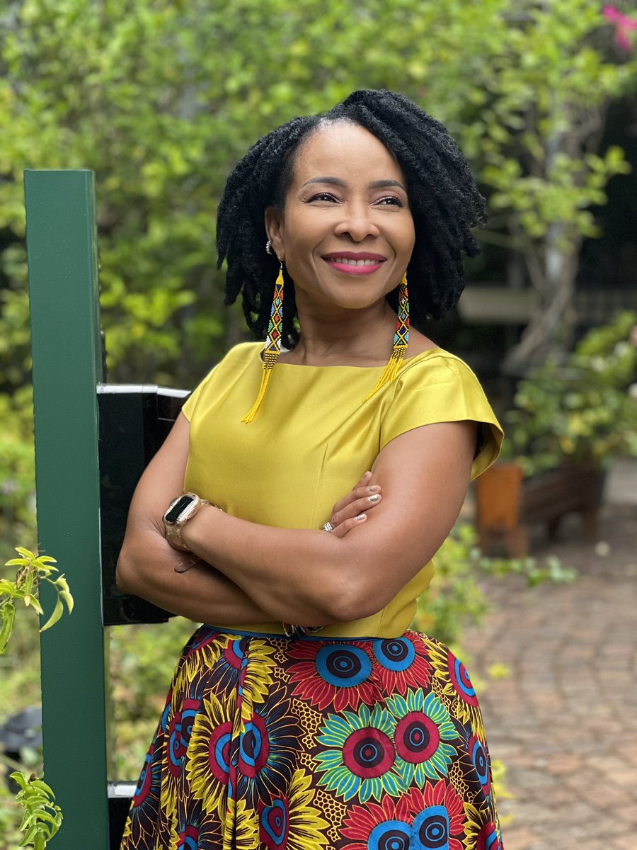 FabAcademic's tweet photo. No matter how difficult 2022 was, make sure you start 2023 on a clean slate: Forgive (yourself and others), forget, and hit the ground running with positivity. Remember, there will be sunshine after the rain❤️ https://t.co/a7vRSbePR0