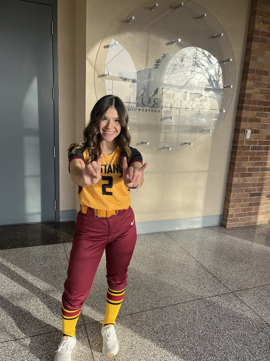 gem7677's tweet photo. Same number , different colors ✨#stanggang #ETT https://t.co/fYSWFqgt50