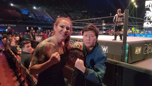 “But did you die?!” 

@kenjeong with the @BellatorMMA champion @criscyborg tonight @AEW https://t.co