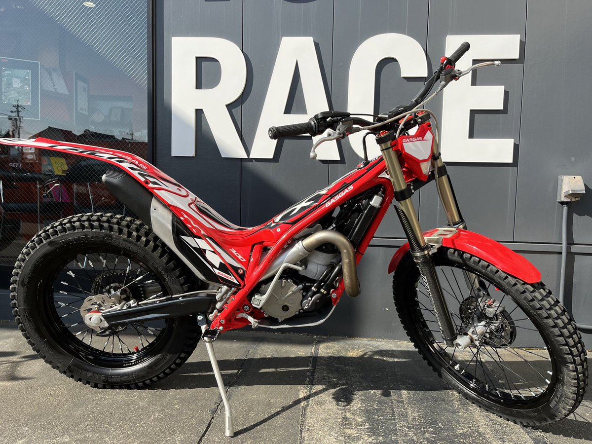Gasgastokai On Twitter Txt 300 Racing 中古車両を販売します！ 傷などはございますが、281h走行 