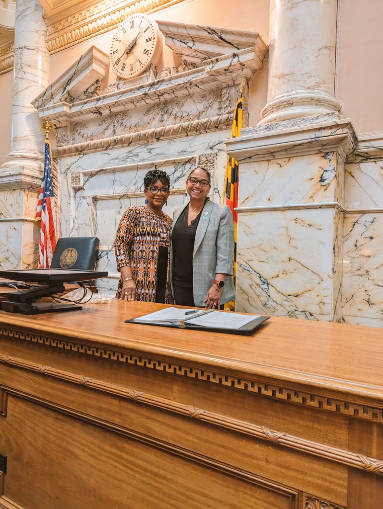 I was humbled to nominate <a href="/SpeakerAJones/">Speaker Adrienne A. Jones</a> for reelection to lead our chamber. She is an extraordinary visionary leader.  #womenleaders