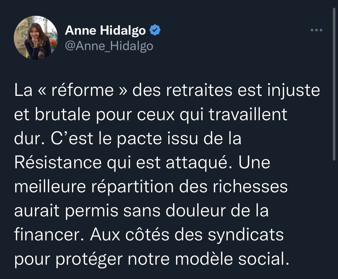 À 51 ans, en 2011, #AnneHidalgo a liquidé à taux réduit sa retraite de l’administration du travail après seulement 29 années de service. Elle touche depuis une pension de 1768€/mois, nette d’impôt. La  #ReformesDesRetraites permettra de mettre un terme à ce genre d’injustice.