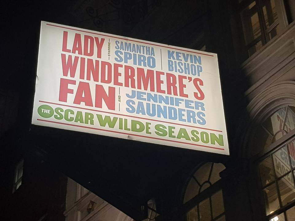 Opening night, 5 years ago today...thanks for the brilliant memories 🎭 @KathyBurke
@ferrifrump  @samanthaspiro @davidoreilly25
#donttouchmyfan  #frontrow #ladywindermersfan