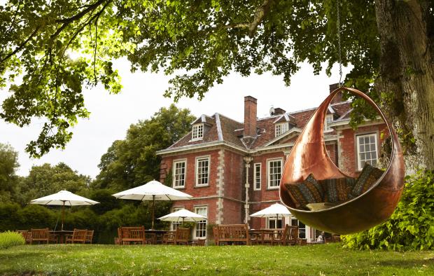 hart_pms's tweet photo. Another great feature for our partners Lainston House! This time in Great British Life 'Top Places to stay for a Winter Getaway in Hampshire' ❄🌳

A spot of serenity is always available in Lainston's grand grounds!

Read the full article:
https://t.co/PcFD4UeMu0

 #HotelPMS https://t.co/YgIYhc3h8T