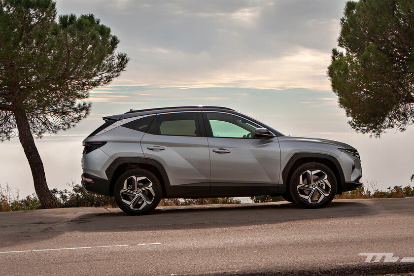GoCoches's tweet photo. Ocho SUV diésel con etiqueta ECO y CERO que recomendamos para sortear las nuevas ZBE https://t.co/HmBaIUlWZj https://t.co/ZqzbYqiRRt