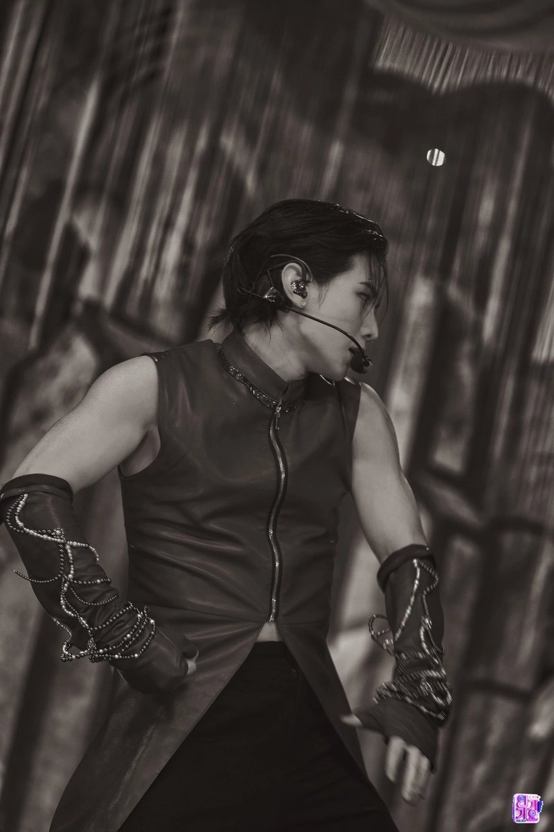 Захожу сюда только чтобы смотреть постить и репостить Ёсана