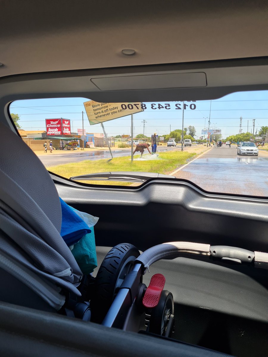 Tau_fierce's tweet photo. @tshwane_mayor @CityTshwane On road mabopane highway next to the park after the stop sign. Water has been coming out for days now. Please fix the leak we are losing clean drinkable water. @CityTshwane @randwater https://t.co/AuSFn3iGld