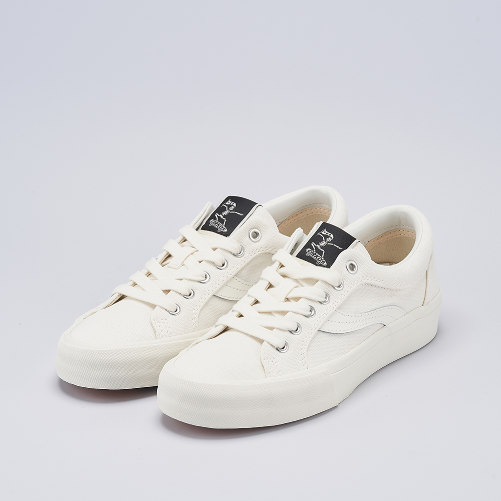 oddcirkus's tweet photo. ▒ CELEB_ #유재석 #유퀴즈온더블럭
▒ MEDIA & SNS_ 유퀴즈온더블럭 공식 인스타그램
▒ SNEAKERS_ 애슬리 LOW CLASSIC - WHITE
▒ BRAND_ #오드서커스 #oddcirkus
▒ 제품 바로가기
https://t.co/BA2ao7HxaR https://t.co/W7VcuA5QoQ