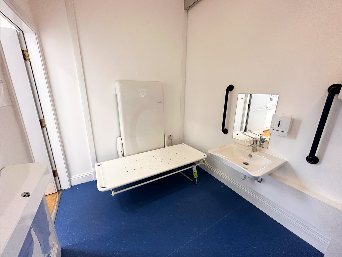 RuralArts's tweet photo. We have recently renovated an accessible Changing Place toilet at The Courthouse in Thirsk! The toilet is designed to help those who require assistance.
Read more at: https://t.co/0vAODBuXlE
#changingplace #ruralarts #northyorks https://t.co/GOAXYyjQSH