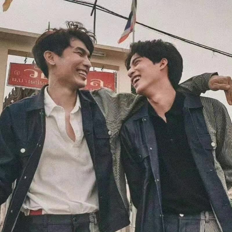 mewgulfhome's tweet photo. ☀️ คนบางคนเขาไม่ชอบน้ำ แต่พอเห็นผมชอบเขาก็ยอมทำให้ผม
🌻 จริงๆถ้าเลือกไ���้ผมก็ชอบที่จะเดินบนดิน บนหญ้ามากกว่าในน้ำแต่เพราะคิดถึงใครบางคนเลยเลือกมาทำไรแบบนี้มากกว่า

#ReFunDayxMewGulf https://t.co/dbbLAB4ujV