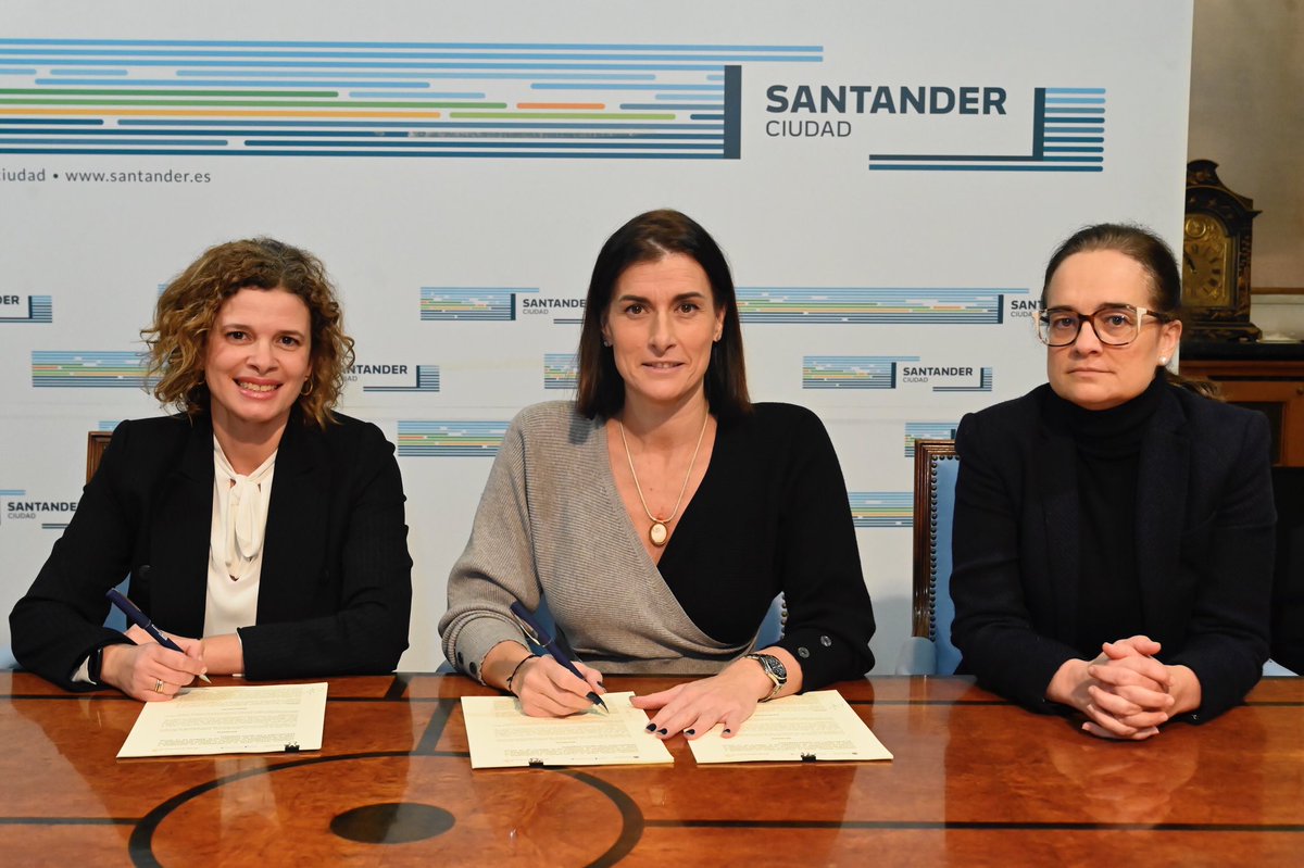 gemaigual's tweet photo. 🫁 Nos convertimos en una de las primeras ciudades en sumarnos, con @AstraZenecaES, al proyecto ‘Ciudades que Inspiran’ para concienciar de la importancia de la calidad del aire y la #salud respiratoria🚶🏻‍♀️🚲🌳 Por el correcto control y seguimiento de las patologías respiratorias https://t.co/Q3iTnmyueZ