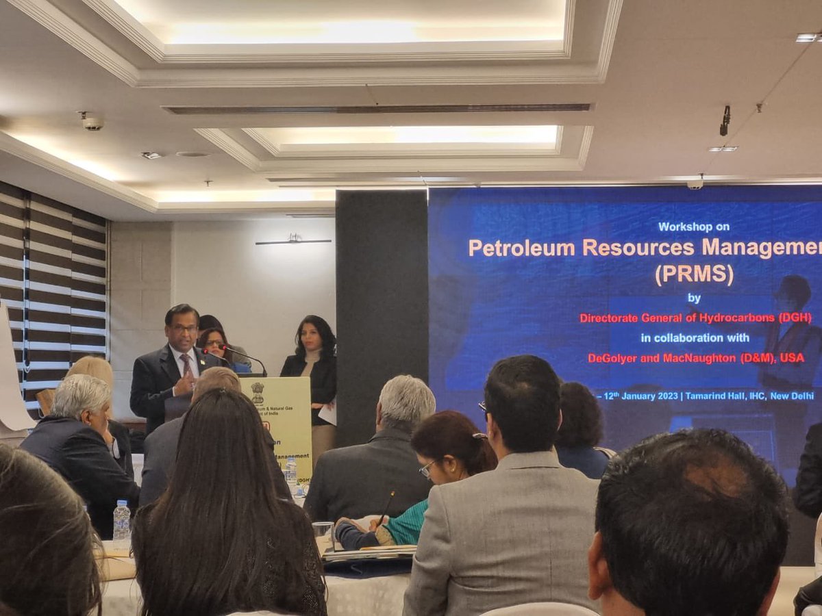 DghIndia's tweet photo. Dr. C. Laxma Reddy, Additional Director General (Exploration), DGH delivering the Closing Remarks on the final day of #PRMS workshop organised by @DghIndia at IHC, New Delhi
#DGH #PRMS @PetroleumMin #DeMac #reservoirmanagement https://t.co/cKl85bd8In