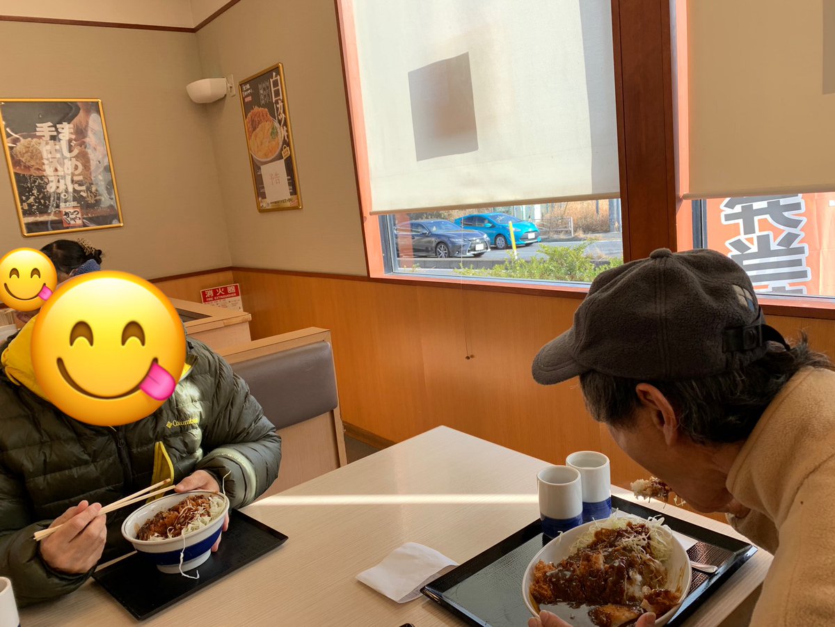 DaysBLG's tweet photo. ✨本日の活動ダイジェスト✨

午前:事業所訪問、ポスティング、買い物
ランチ:外食（豚カツ）、BLG!でお弁当
午後:#HONDA の洗車、事業所訪問、買い物、ポスティング、事務作業

三時のおやつは #シャトレーゼ の焼き菓子🍪

今日は #ワッフル をゲット😋 https://t.co/1ygxZ5feVm