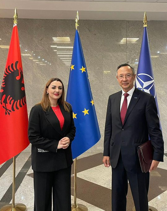 oscehcnm's tweet photo. While in #Albania, @oscehcnm Abdrakhmanov welcomed ongoing work on the legislative and institutional framework governing Albania’s diverse society and expressed readiness to support the authorities on matters related to the #HCNM mandate. https://t.co/vSWn1Smf97