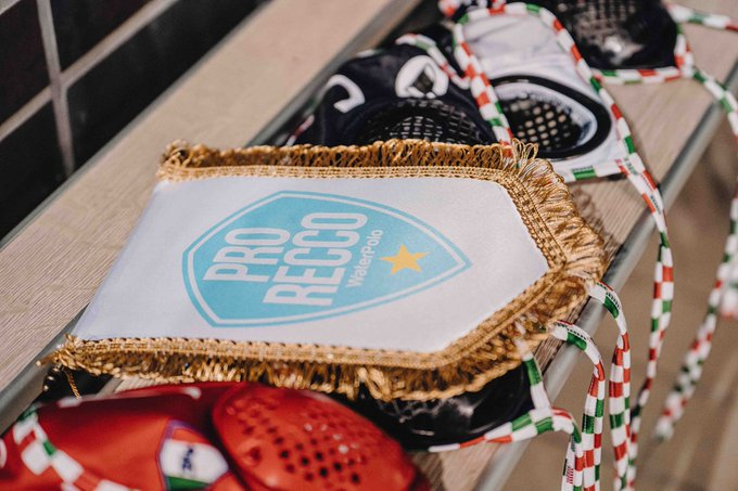 RadioBabboleo's tweet image. Torna in vasca la #ProRecco, dopo la sfida con l'Hannover in Champions. I liguri affrontano alle 13:30 il Posillipo nel recupero di campionato. Una gara semplice, sulla carta: la Pro Recco è a punteggio pieno e prima in classifica, il Posillipo è ultimo a 4 punti.

📸 @prorecco