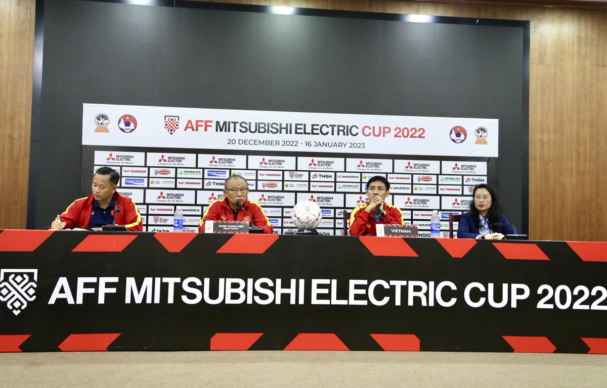 AFFPresse's tweet image. AFF Mitsubishi Electric Cup 2022 - FINAL 1

&quot;Both teams have players on yellow cards going into these decisive matches. Implementation of the plan is important. Each match will have its own goal.&quot; - Vietnam captain Do Hung Dung

#AFF
#AFFMitsubishiElectricCup2022
#AMEC2022