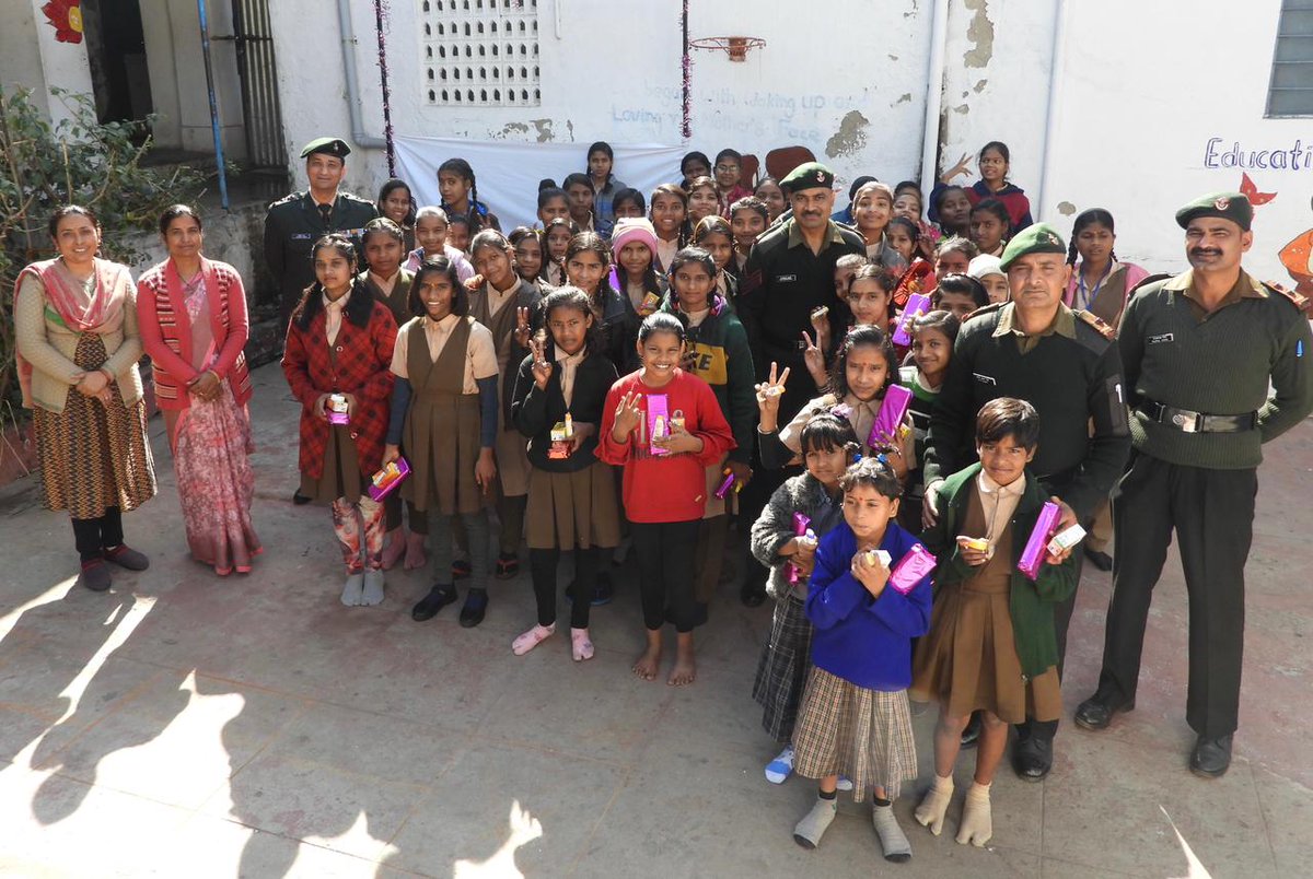 *The Hunger for love is much more difficult to remove than the hunger for bread* 
#Trimshatwarriors extended a helping hand and a warm heart for the Children at *Jeevit Ram Girls Orphanage*
#BattleAxeDivision
#DesertCorps