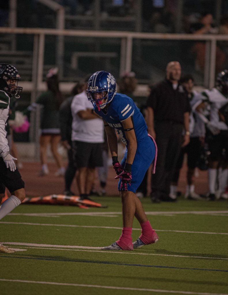 Blessed to receive an offer from Bethel College #AGTG 
<a href="/SouthSanFB/">South San Football</a> <a href="/Threshers_FB/">Bethel College FB</a>