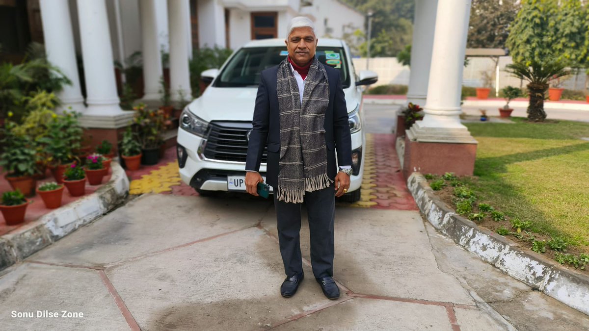AdvRajendraPal's tweet photo. सामाजिक व राजनीतिक जिम्मेदारियों के साथ-साथ अपनी व्यवसाय की जिम्मेदारी फिर से शुरू करते हुए बेहद गर्व महसूस हो रहा है।

अब लोगों की न्याय की लड़ाई हम सड़कों पर व विधानसभा में और न्यायालयों में भी लड़ेंगे।

नमो बुद्धाय, जय भीम! https://t.co/8lo5HcEycr