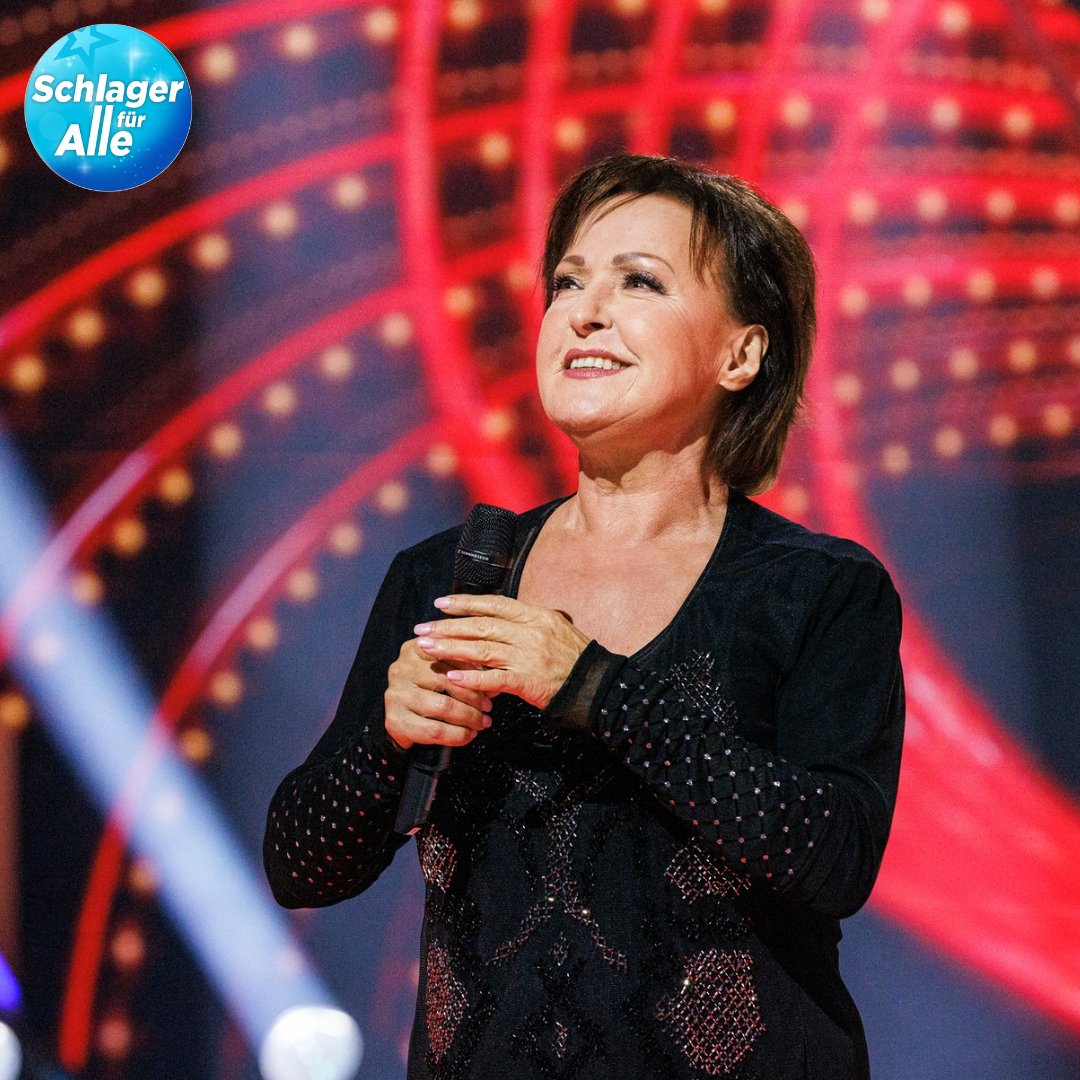 schlagerfualle's tweet photo. Alles Gute zum Geburtstag, liebe Ute Freudenberg! ❤ Die erfolgreiche deutsche Pop- und Schlagersängerin wird heute 65 Jahre alt. 🎉🎂🎁
#UteFreudenberg #AllesGute #Schlager #Schlagerfueralle #SchlagerMusik #SchlagerLiebe #PopSchlager #Viralreels #Reel https://t.co/4jmRIZyKhd