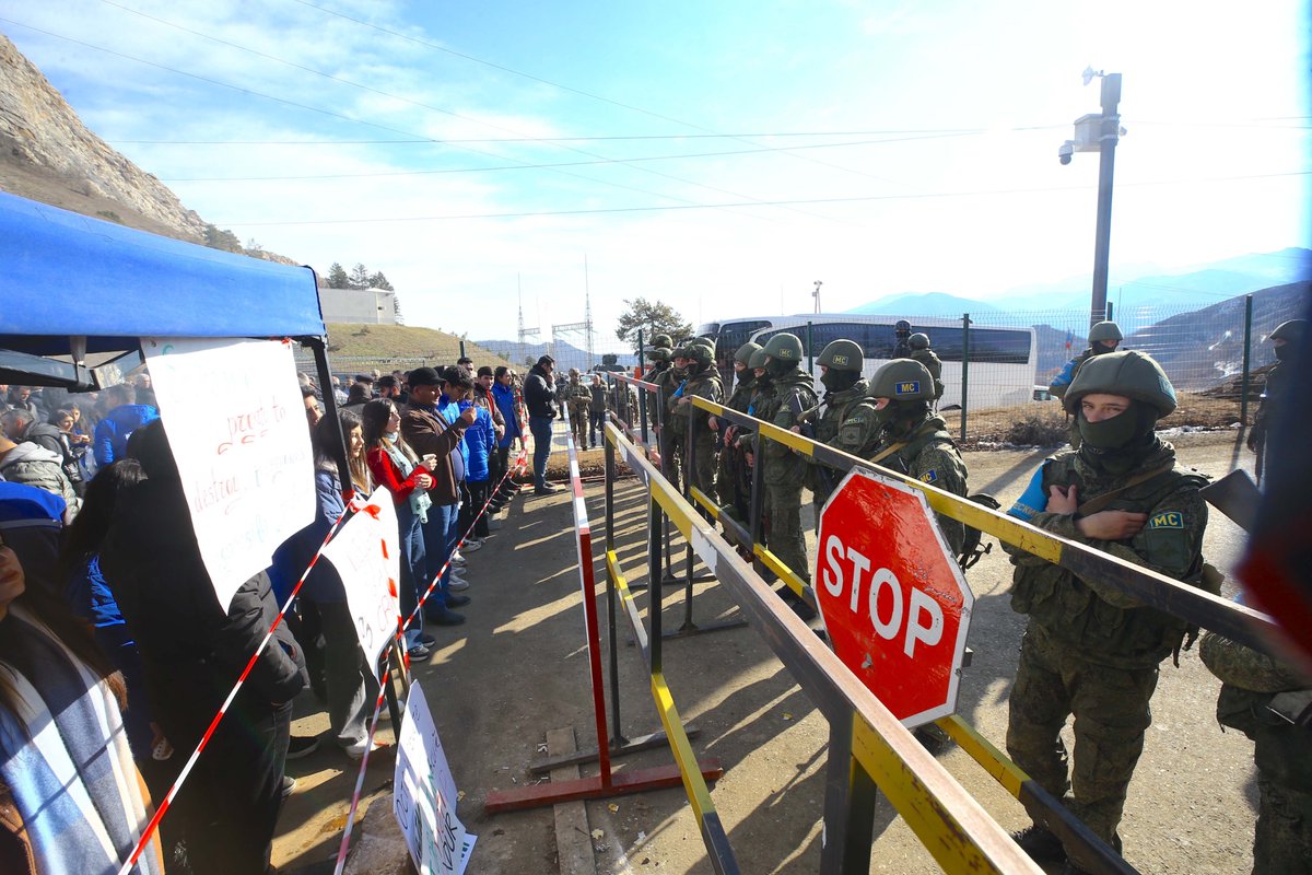 Giorgi_Gogia's tweet photo. The lifeline road connecting Nagorno-Karabakh with Armenia remains blocked for over a month, leading to dire humanitarian consequences for ethnic Armenians living there. Az &amp; Ru PKFs should restore free movement &amp; ensure access to essential goods &amp;services https://t.co/90vNPDm9Ct https://t.co/BR8zUm8FIk