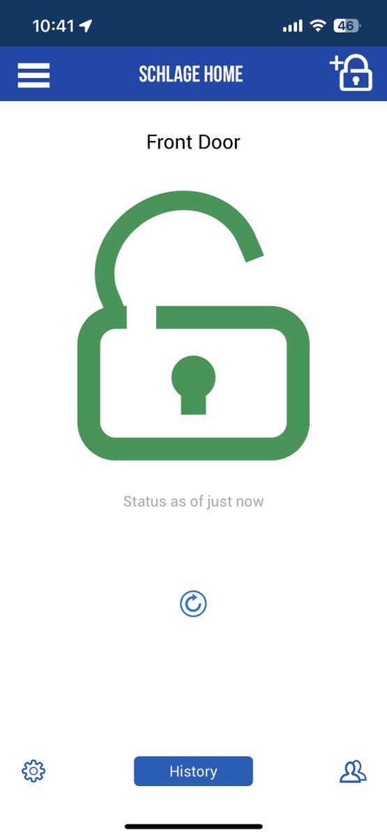 Schlage 这个 App 的 UI 不太能理解，一个门锁，怎么能上锁状态用红色显示，打开状态用绿色呢？