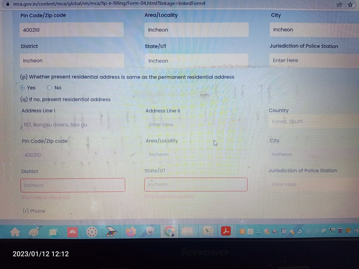 FCSRASUSHARMA's tweet photo. @MCA21India @FinMinIndia While filling form 3 and 4, form 3 filled properly but in form 4 error is showing "this field required" even if the same details hv been filled and not able to go next. See picture attached. SRN not available. Issue is with Form 4 https://t.co/R9lT2uLjQS