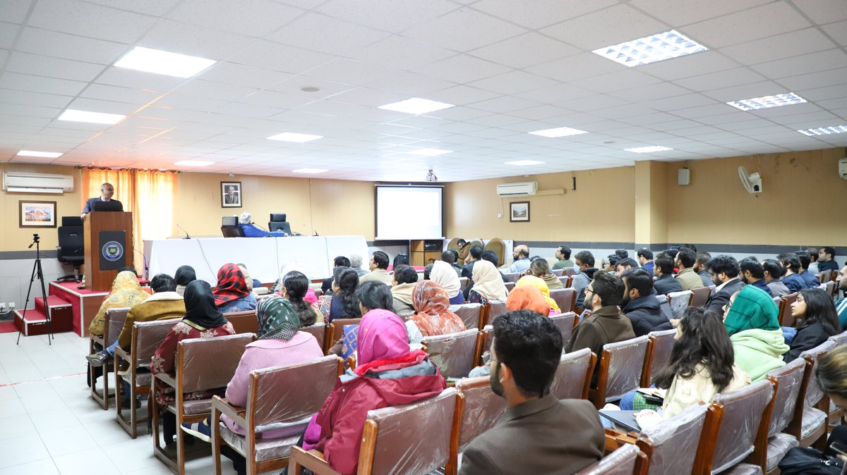 Pakistan Institute of Development Economics (PIDE) tweet media