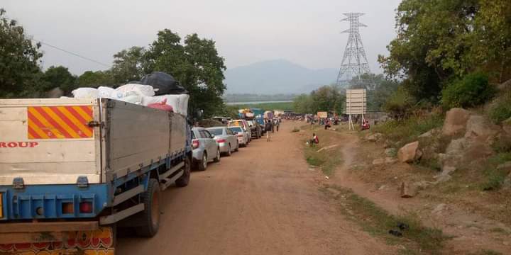 Remember to tweet the hastag #ConstructLaropiBridge# West Nile should fully be connected @KagutaMuseveni @UNRA_UG @pwatchug @AbabikuJ @Allen_Kagina @DhamaWilson