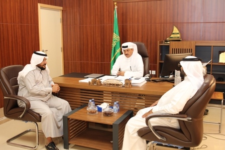 albirk1422's tweet photo. || خبر ||
برعاية سعادة محافظ البرك المكلف، وبدعم من مؤسسة سالم بالحمر وعائلته الخيرية، #بر_البرك تسلم مسكناً لأحد المستفيدين.
https://t.co/axK59oFfWN https://t.co/BwpnWgLK2i