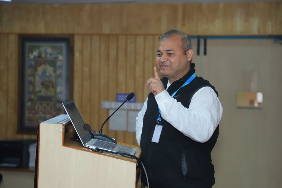 Buddy4Study's tweet image. The Buddy4Study team is at the beautiful BIMTECH, Greater Noida campus to celebrate its first-ever Scholars Day! 

This day also marks National Youth Day and the birth anniversary of Swami Vivekanand. 

Here are a few glimpses from the ongoing event!
 #buddy4study #bimtech