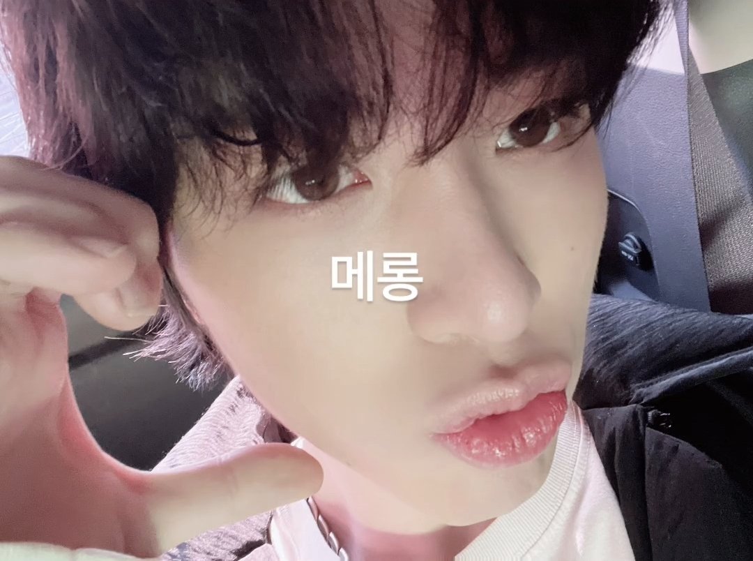 FmQRSnmaAAccTpy?format=jpg&name=medium