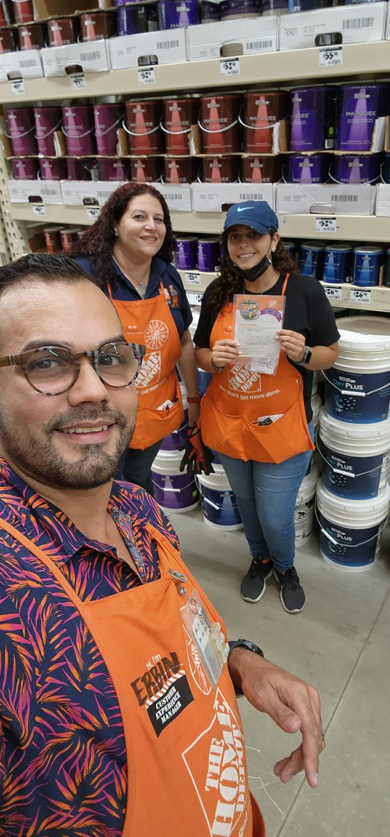 Thanks Phalisha for Creating Strong Relationship with the customers and your coworkers, helping them in all the departments that need help <a href="/johncruzjr/">John</a> <a href="/michy_cruz65/">Michelle Cruz</a> <a href="/IvelisseColn2/">Ivelisse Colón 😊🧡🧡</a>