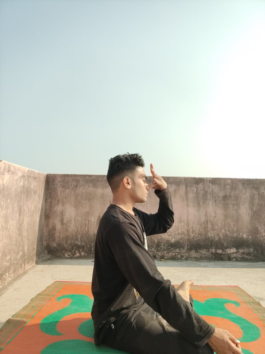 _ryune_'s tweet photo. Mediation and yoga is the way to happiness 😄 Thank you @Yogapetz team for inspiring to do yoga again,today i and 2 kids of my neighbour and a very good friend of mine did yoga,it was really a pleasent experience,i was really stressed due to work but today I'm feeling so free❤️ https://t.co/tGSvEQgH6V