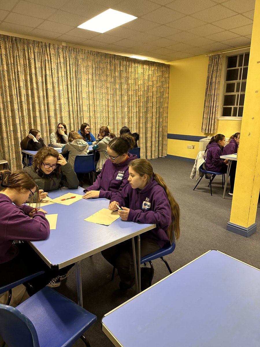 3rd Bilston Guides & Rangers tweet media