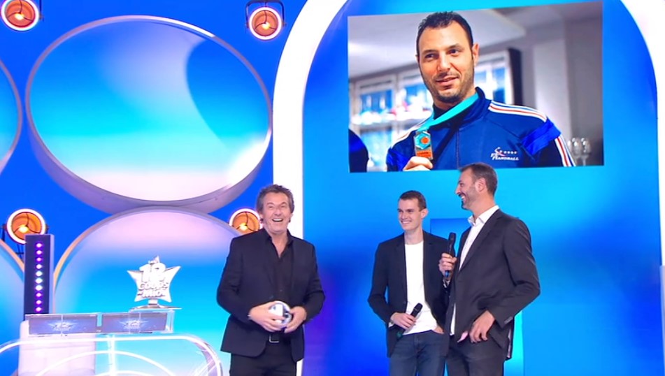 On parle de handball et de la fondation Hand'Solidaire ce midi dans les #12coupsdemidi avec <a href="/JL_Reichmann/">Jean-Luc Reichmann</a> et <a href="/JrmeFernandez/">Jérôme Fernandez</a> 🤾‍♂️