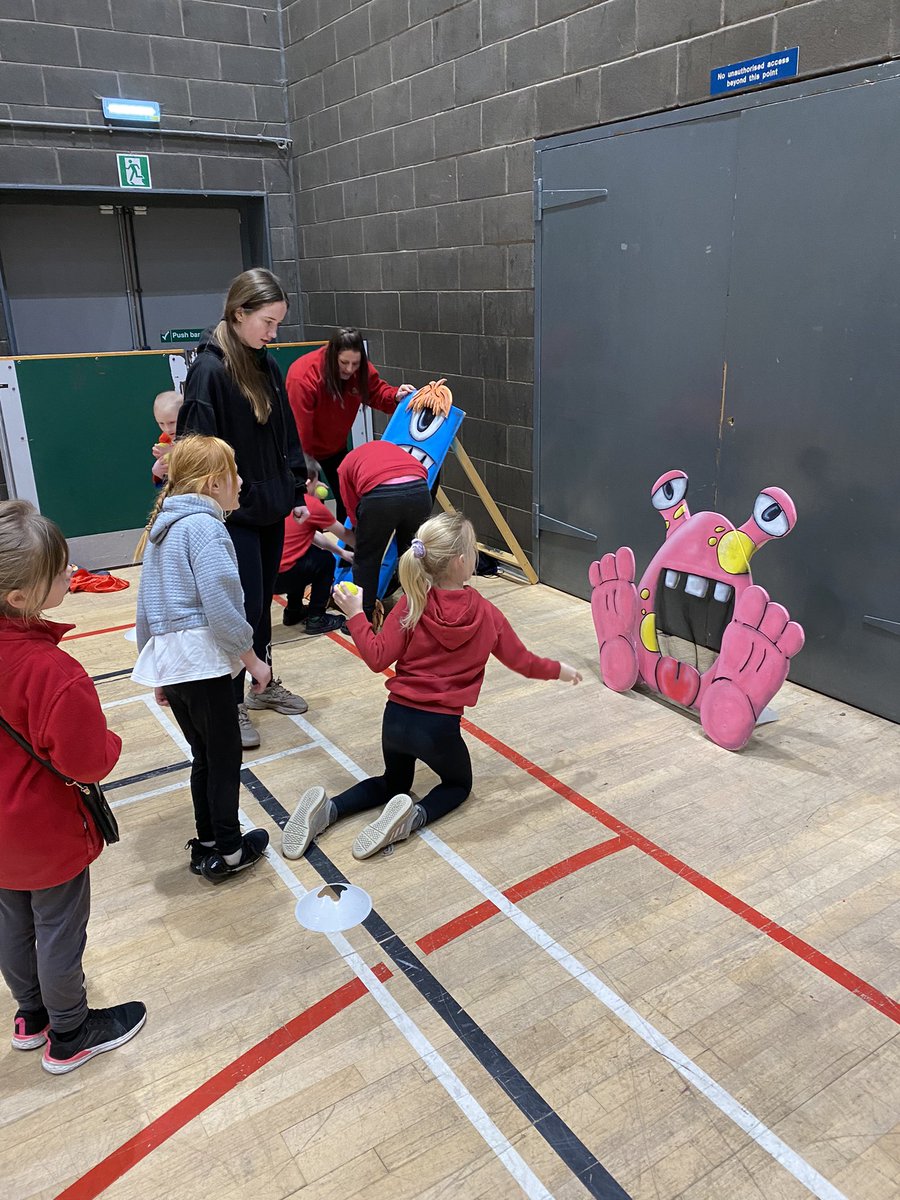 ClevelandSSP_'s tweet photo. Another fantastic Superheroes Academy today.  We’ll done Year 2 Superheroes 👊 https://t.co/k259DjwWjc
