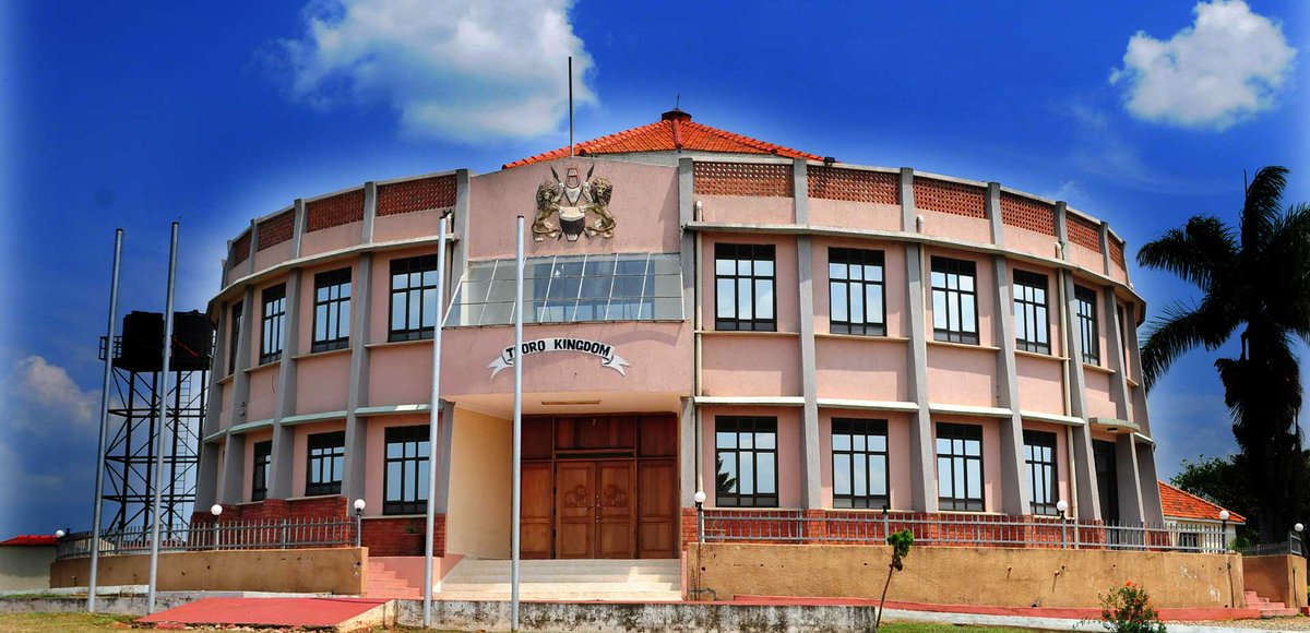 Majestic splendour and Royalty: The Tooro Kingdom headquarters in Fortportal, Uganda's tourism city.
#Travel #Culture #VistUganda