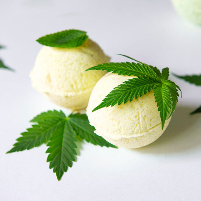 HappyHeadShop1's tweet photo. Essential oils used to create these skin-loving CBD bath bomb fizzers are slowly released with bubbles to beautify, soothe and condition the skin back to health. 
https://t.co/UeOoEGw5Yv https://t.co/SYS0omUYTl