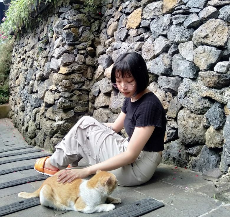 Hi everyone👉👈 i paused my nft series when i fractured my leg october last year to focus on healing, and i think i had enough rest so expect a new Girl to come out soon!