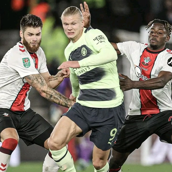 firstbetng's tweet photo. Southampton 2-0 Man City:

Manchester City played ZERO shots on target against Southampton as the Cityzens are ELIMINATED FROM THE CARABAO Cup.

#firstbet #firstbetng #NowTheGameIsYours #sports #bets #soccer #football #sportnews #news #efl #mancity #winner https://t.co/cc5PIGojWF